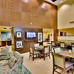 Hampton Inn & Suites Moreno Valley 
